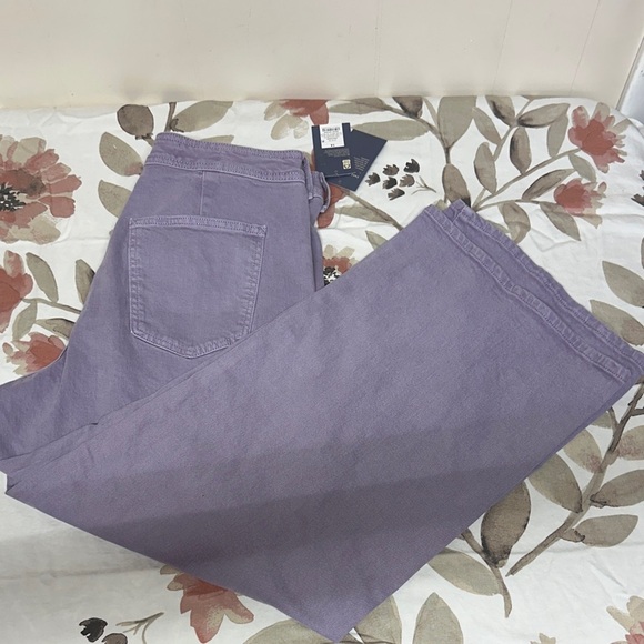Universal Thread Purple Denim Pants - Picture 1 of 12